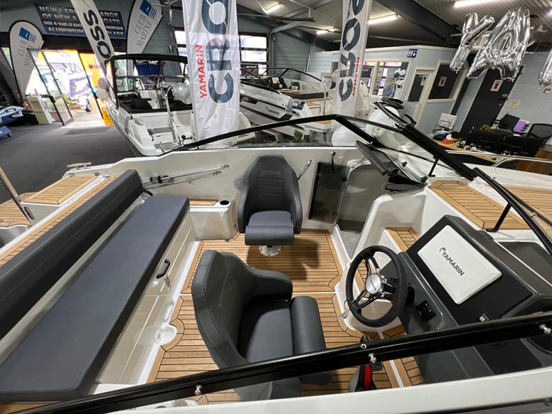 Terrace Boating NSW Yamarin 60 Day Cruiser display boat