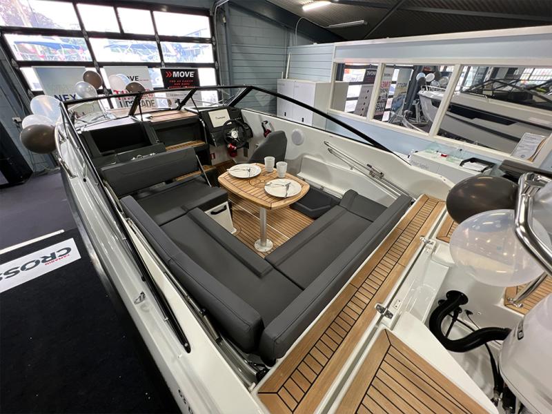 Terrace Boating NSW display model Yamarin 63 Day Cruiser