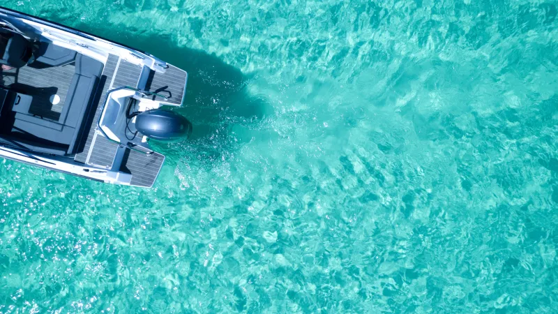 Yamarin 63BR has spacious swimming platforms