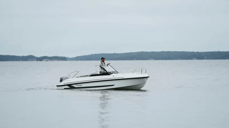 Yamarin 59 Side Console