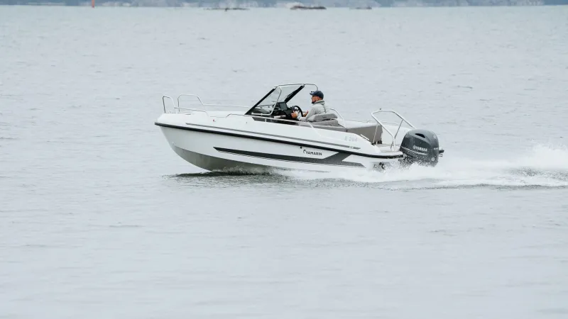 Yamarin 59 Side Console
